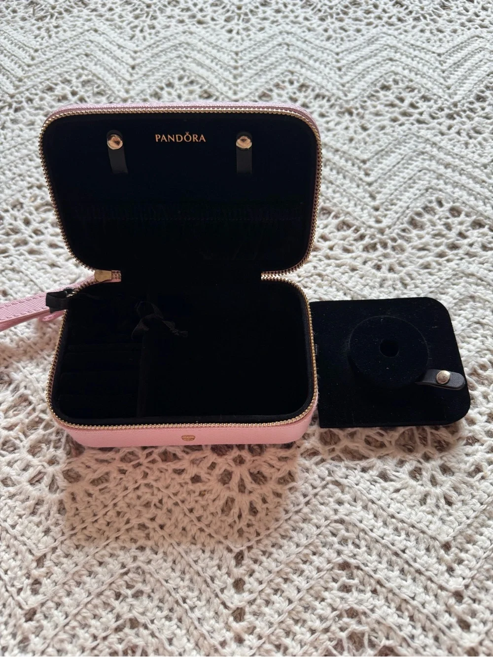 Pandora Blush Pink Faux Saffiano Leather Travel Jewelry Case For Charm Bracelet
